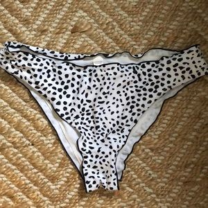Zaful Swim - Black and White Polka Dot Bandeau Bikini Zaful Swim - Black and White Polka Dot Bandeau Bikini